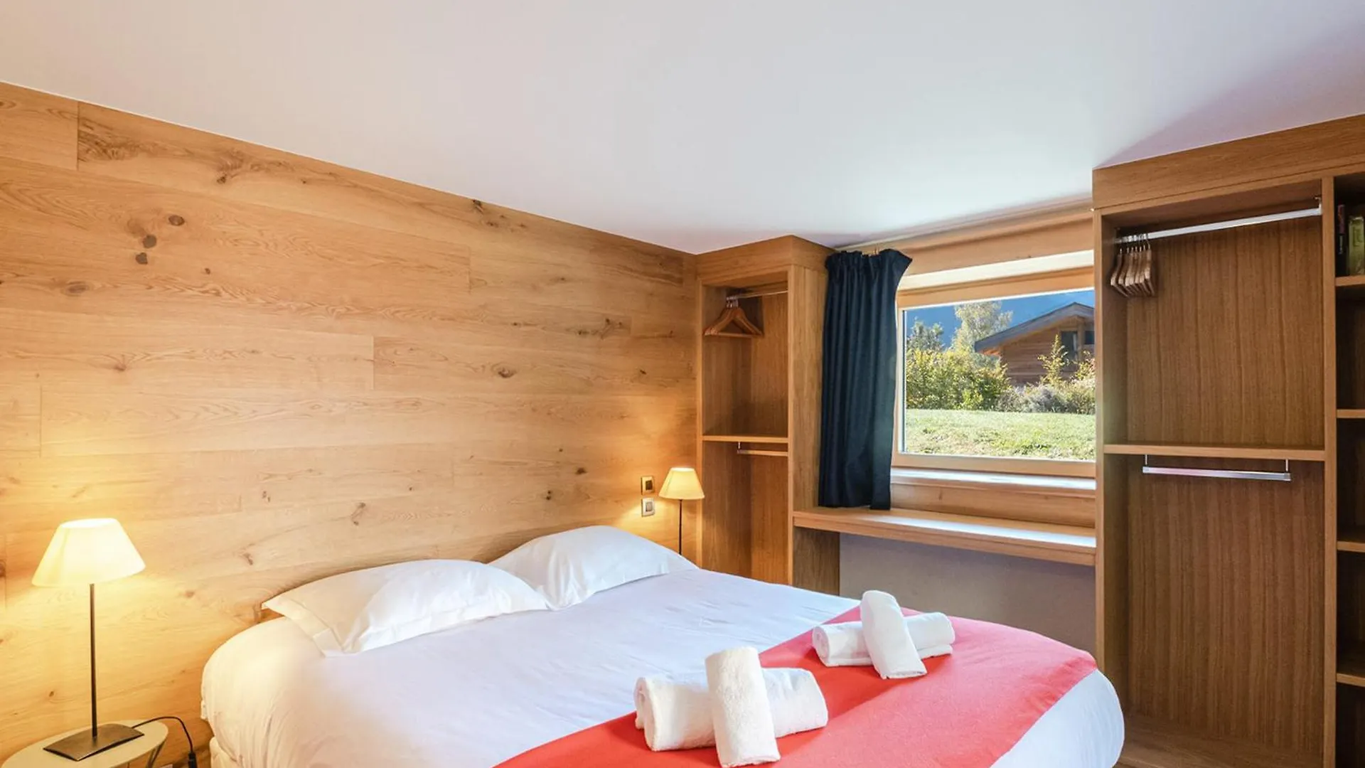 Superbe Chalet Avec Grand Jardin, 5 Chambres, Parking Et Wifi - Fr-1-343-177 霞慕尼